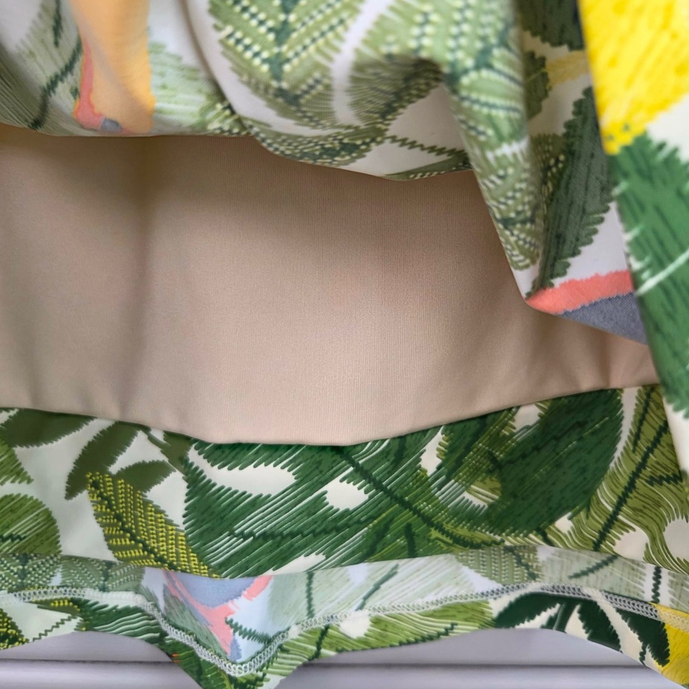 Duluth Trading Co Women Size 8 Suit Up Swim Top Tankini Toucan Tropical Print - Picture 9 of 13